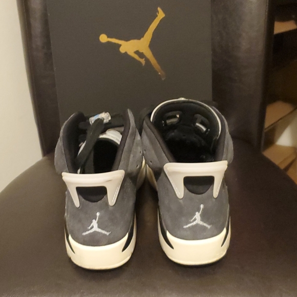 VVMNS AIR JORDAN 6 RETRO BLACKCHROME SMOKE GREY - Picture 7 of 7